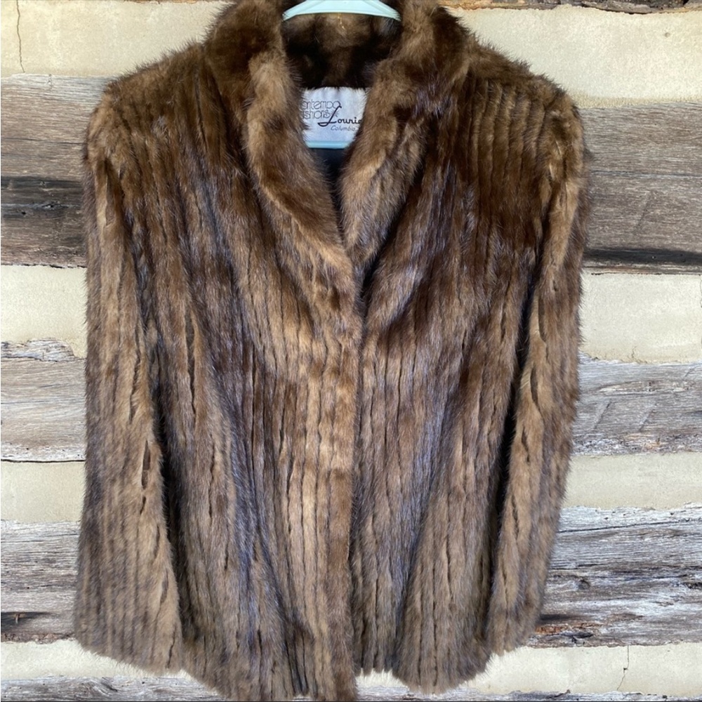 Gorgeous Vintage Mink with Bemberg Lining! Very special piece. 💕